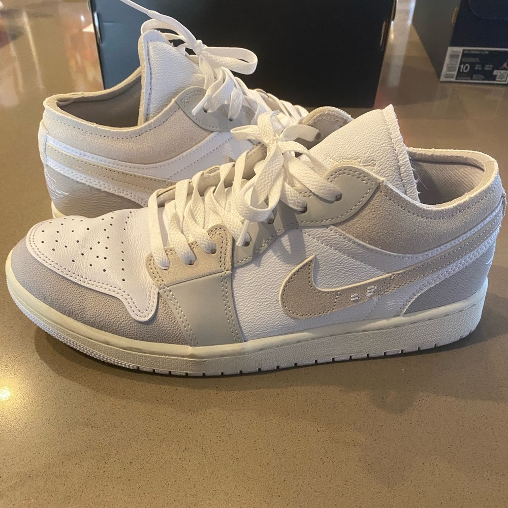 Nike Air Jordan 1 Low SE Craft